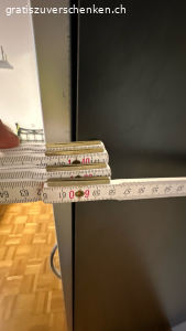 Kleiderschrank