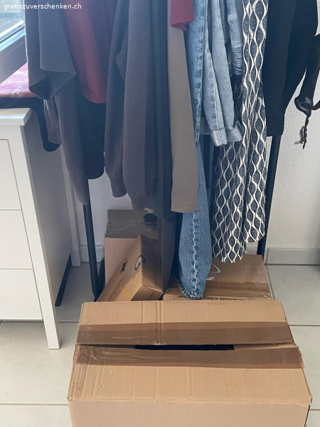 Kleidung & Accessoires - Mystery Box