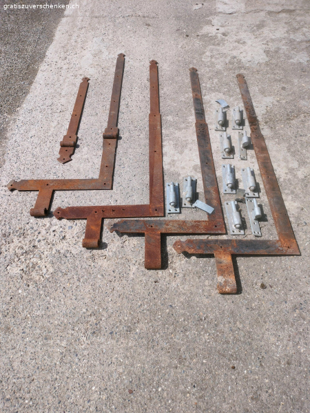 Klobenbänder plus Scharnier