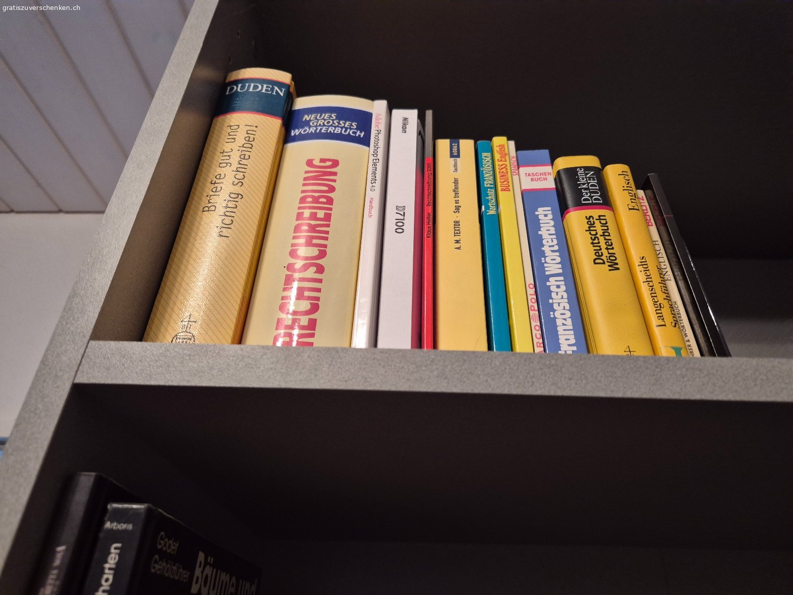 Koch-, Sach-, Reise-, und Taschenbüchet. Diverse Bücher zu verschenken, nur Abholung.
Guter Zustand
