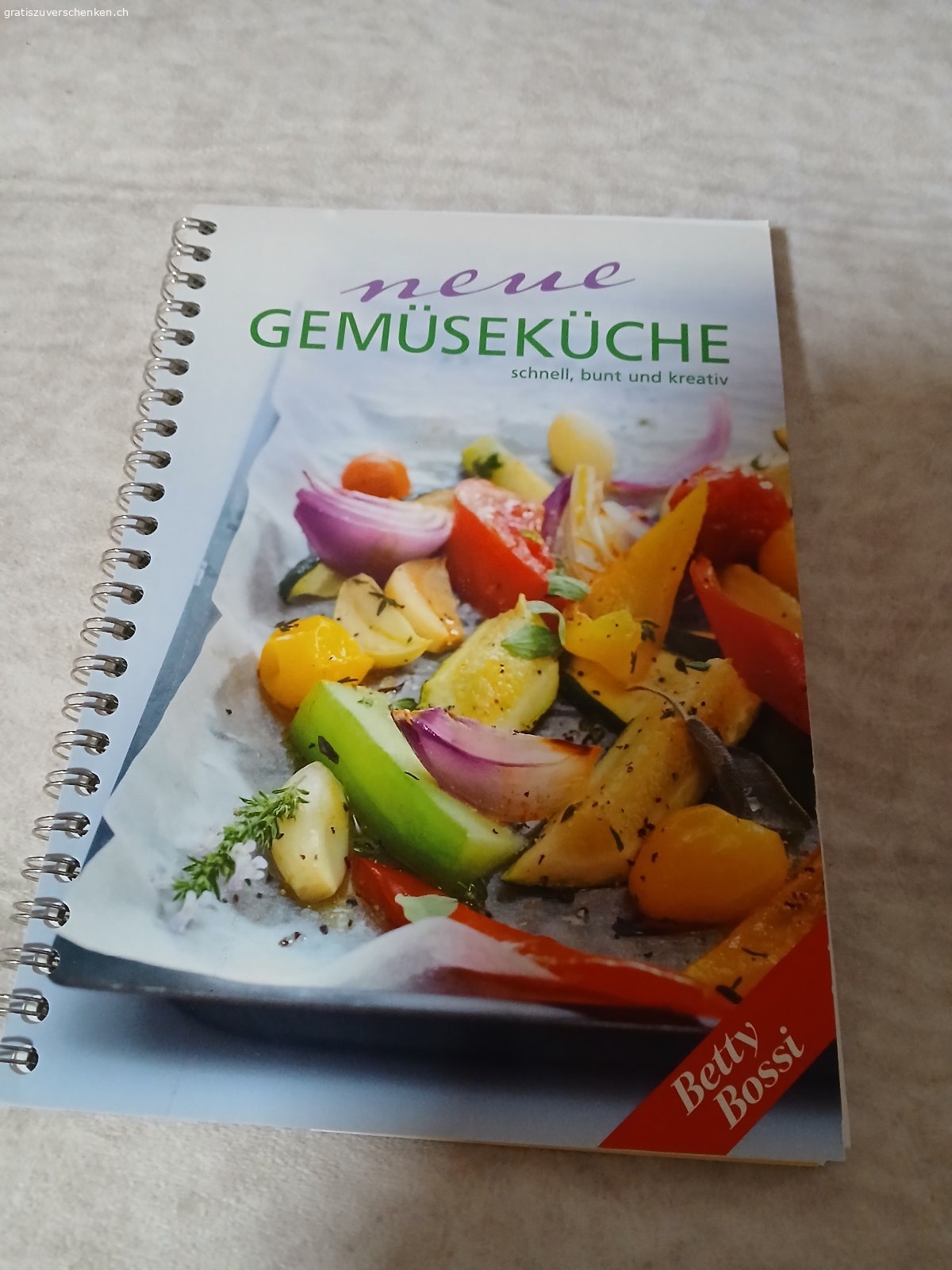 Kochbücher. Diverse Kochbücher abzugeben. Siehe Fotos