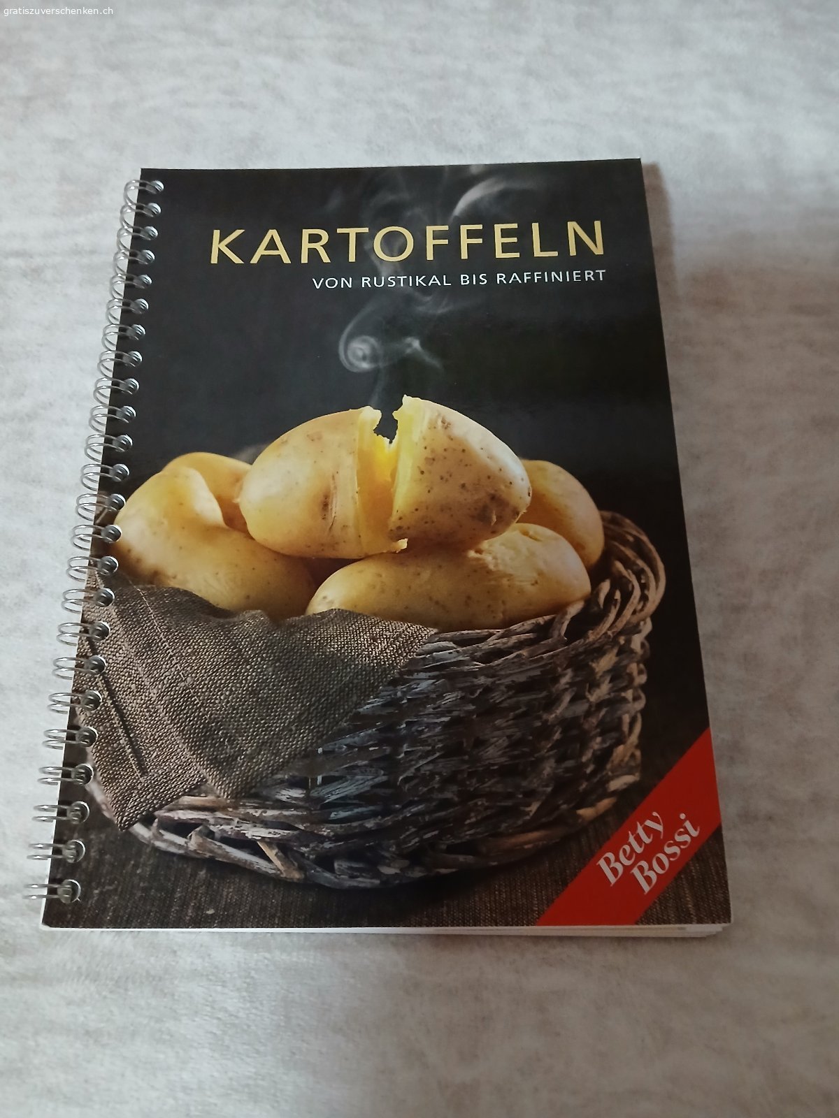 Kochbücher. Diverse Kochbücher abzugeben. Siehe Fotos