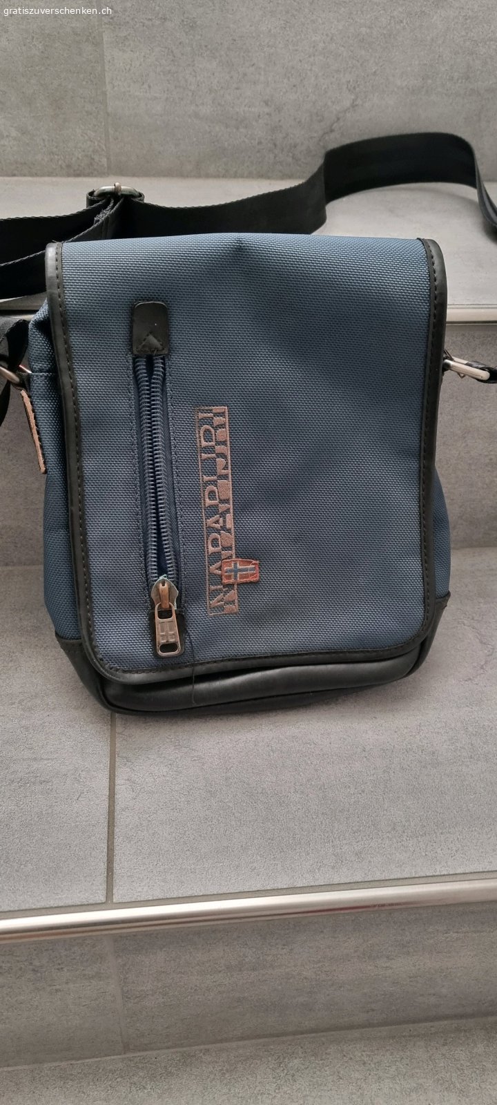 Künstler Umhängetasche Männer. Nordischer Stile