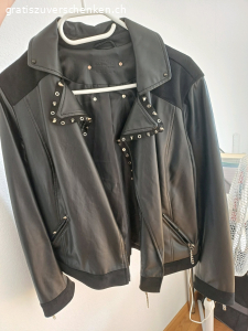 Kunstleder Jacke von essentials