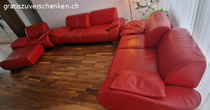 LEDER SOFA SET ZU VERSCHENKEN. Drei  Ledersofas  zum verschenken.