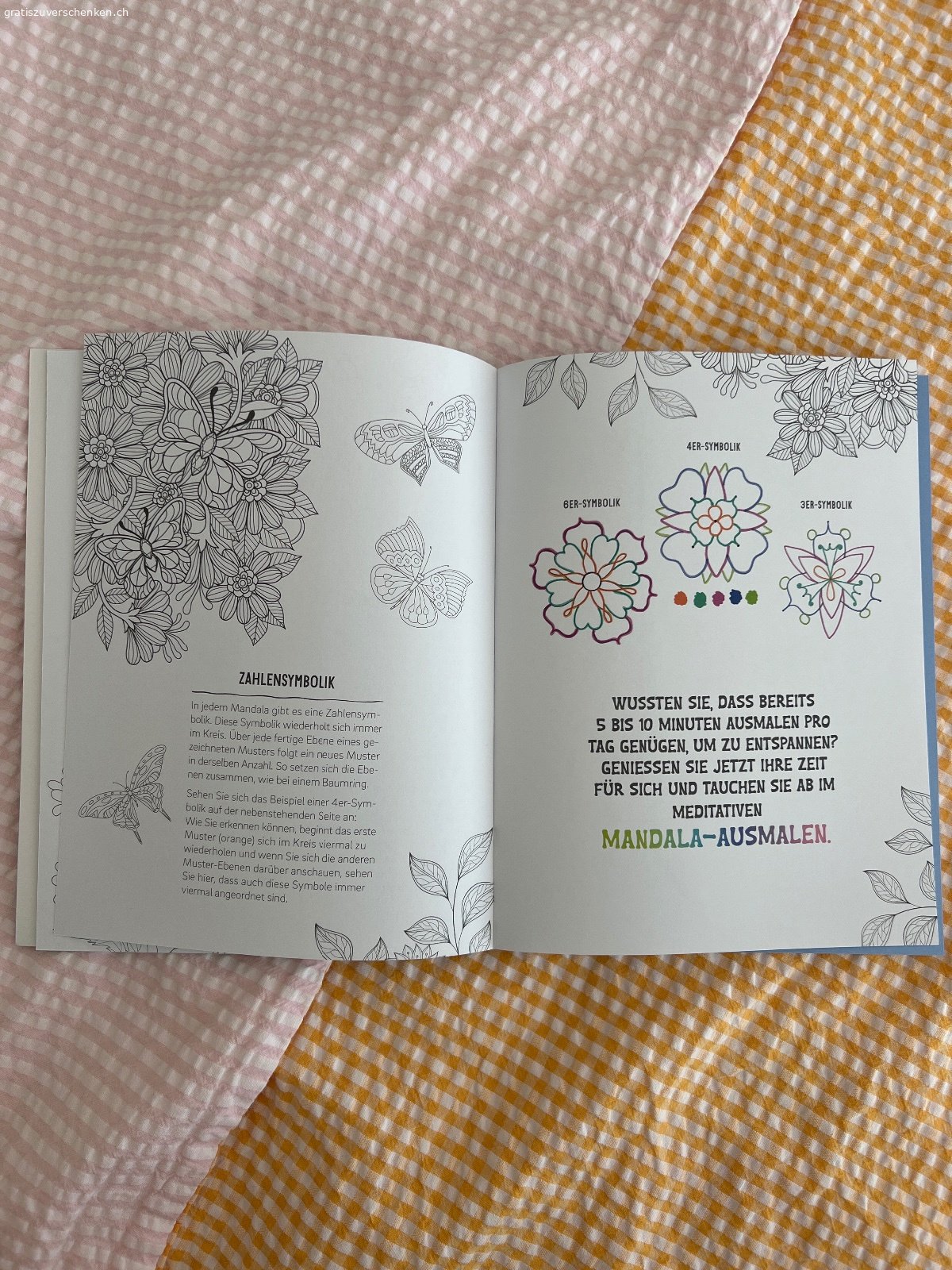 Mandala-Buch Blüten & Schmetterlinge. Neupreis CHF 12.90
Nur 1 Mandala angefangen auszumalen, also fast so gut wie neu :)
Wird bei Übernahme der Versandkosten gerne verschickt.