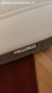 Matratze 160x200. Matratze von Ikea ca. 3Jahr alt mit den Massen 1.6x2m