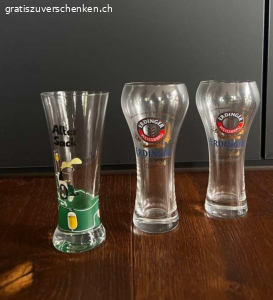 Mini Bierglas-Trio. Keine Gebrauchsspuren
Höhe 10 resp. 10.5cm

Wird bei Übernahme der Portokosten gerne auch verschickt. :)