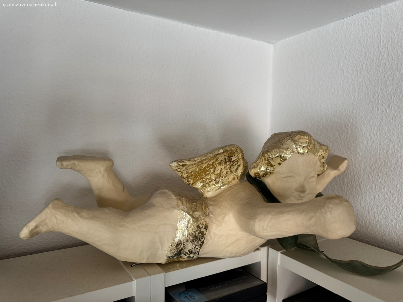 Pappengel als Dekofigur