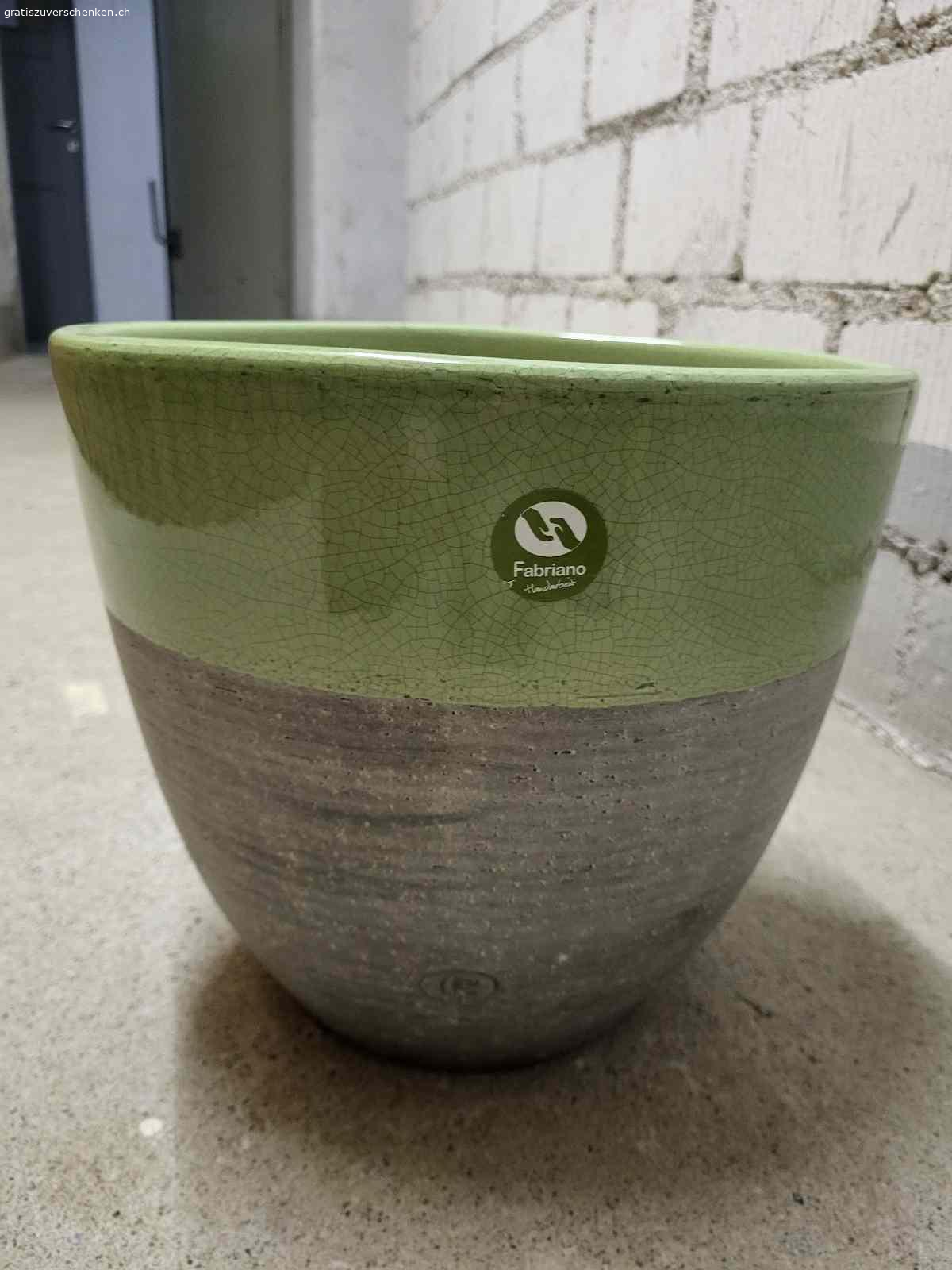 Pflanzentopf. Eignet sich für Zimmer- und Outdoorpflanzen