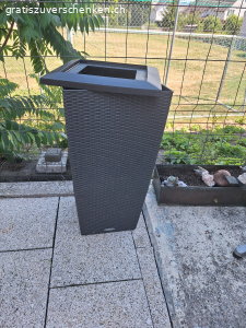 Pflanzkübel Rattan