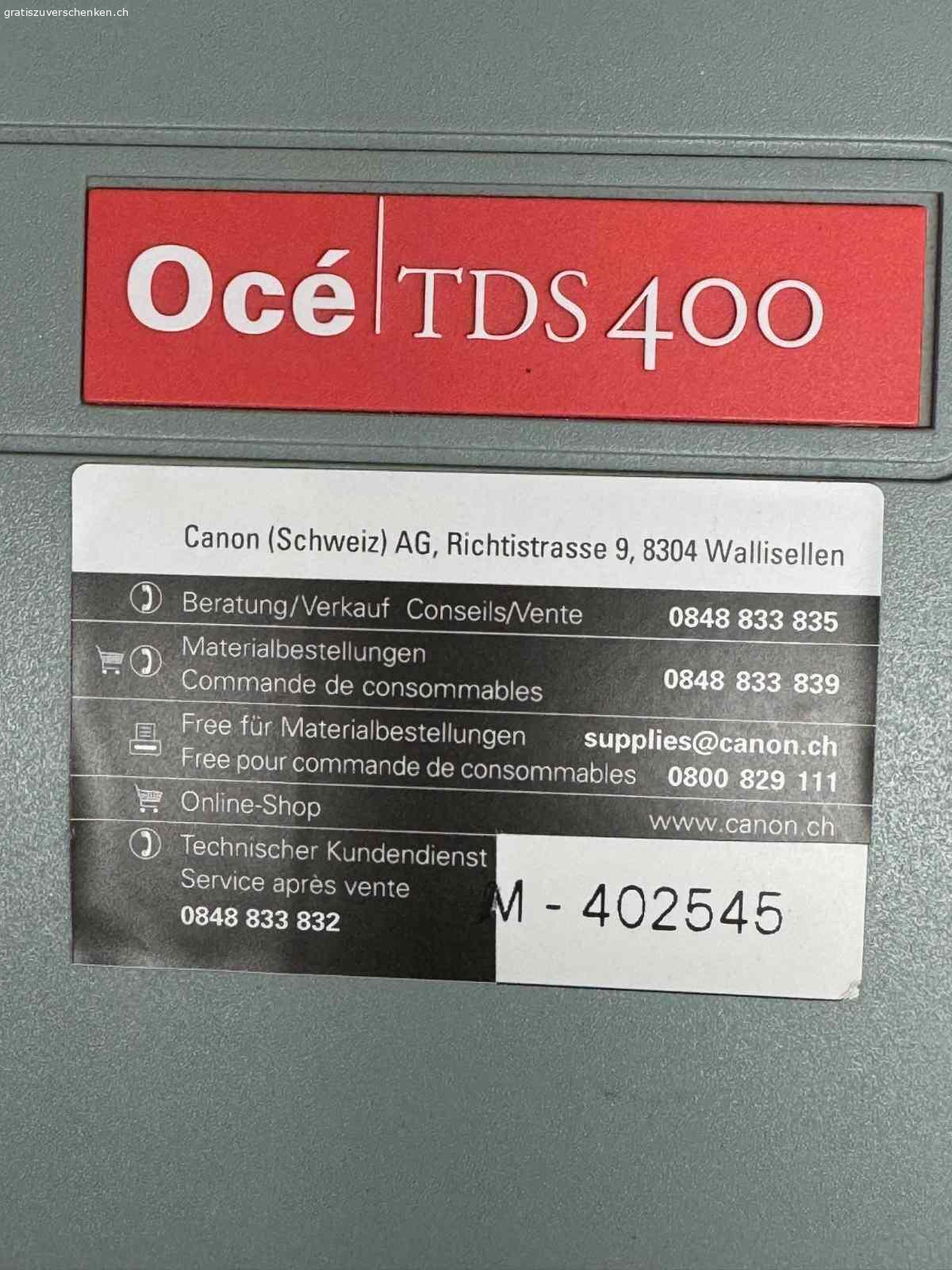 Plotter OCE TDS 400 und Schneidemaschine elektrisch. Plotter OCE TDS 400 für Pläne bis Format A0. Schwarz-Weiss drucken. Masse des Plotters B134 x T85 x H125cm. Es hat eine grössere Anzahl an Papierrollen dabei. Dazu eine Papierschneidemaschine, elektrisch, der Marke MULTITEC.
Plotter und Schneidemaschine funktionieren einwandfrei.
Der Plotter mit den Papierrollen und die Schneidemaschine sind gratis, müssen aber abgeholt werden.