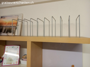 Pult. Pult in gute Zustand..seller abmontieren.
in Wädenswil abholen