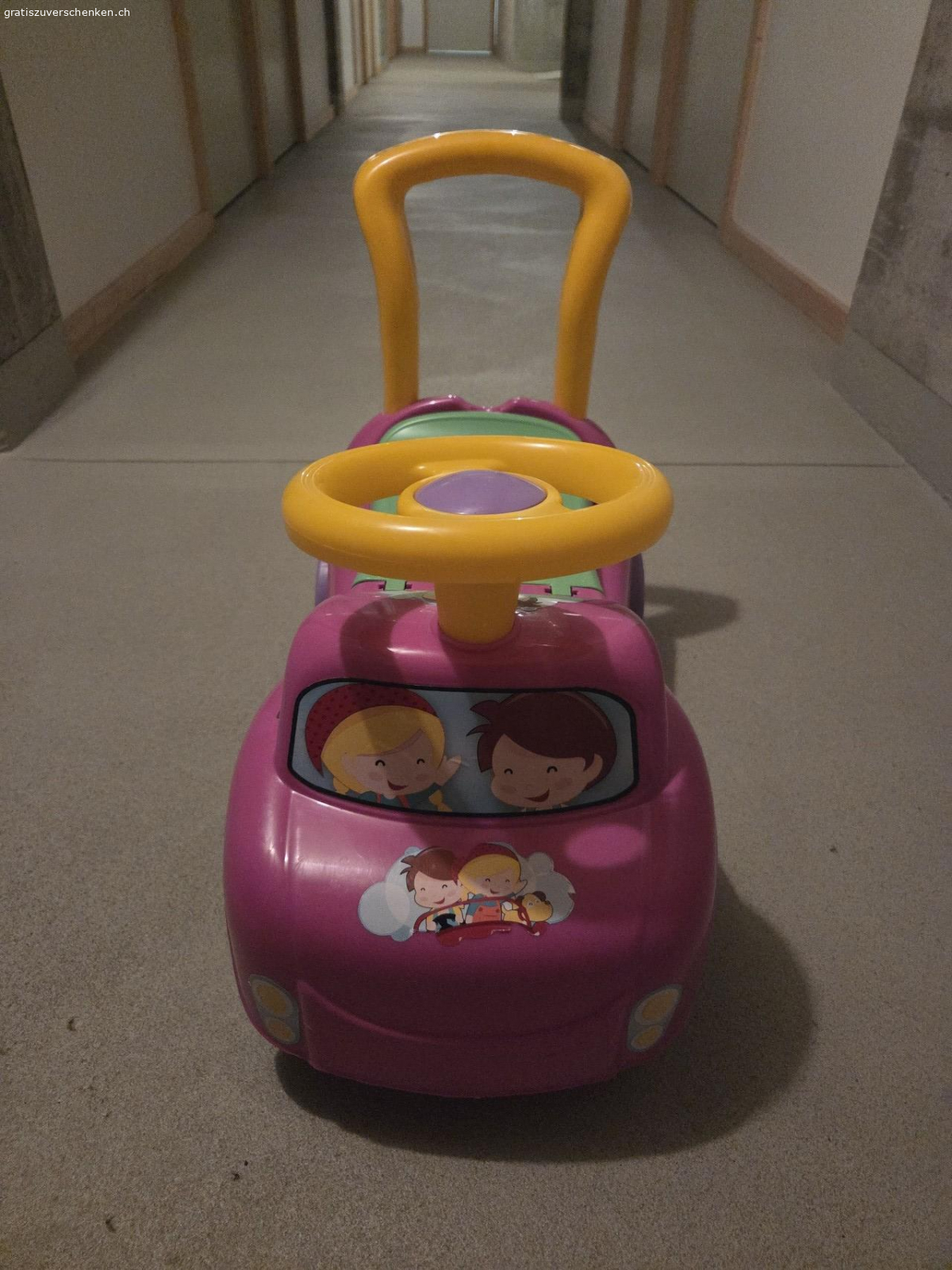 Rutschauto. Kinderrutschauto