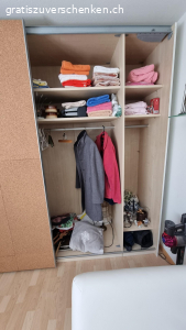 Schiebeschrank