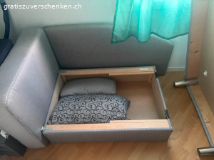 Schlafsofa gratis abzugeben