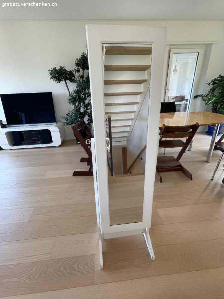 Schmuckschrank
