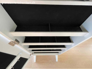 Schmuckschrank