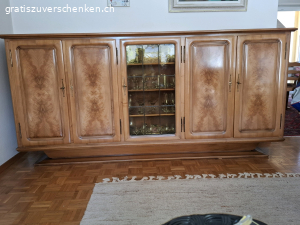schönes Stubenmöbel