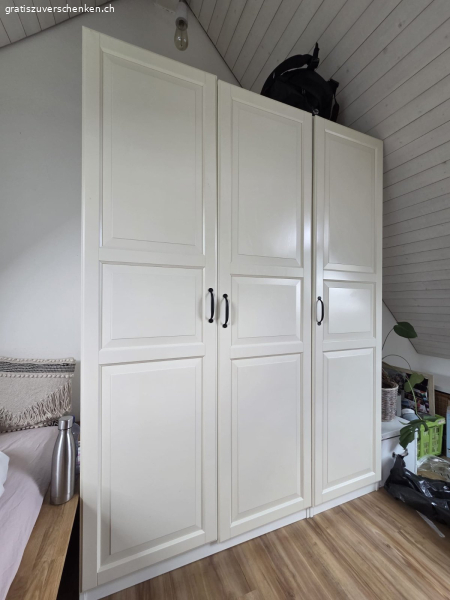 Schrank, 3 Türen, IKEA, weiss, gratis