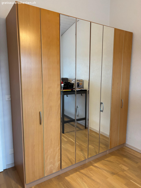 Schrank