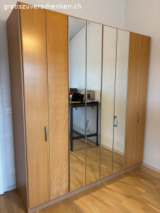 Schrank