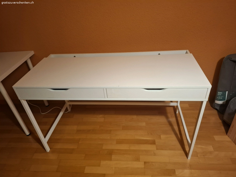 Schreibtisch ALEX mit LED