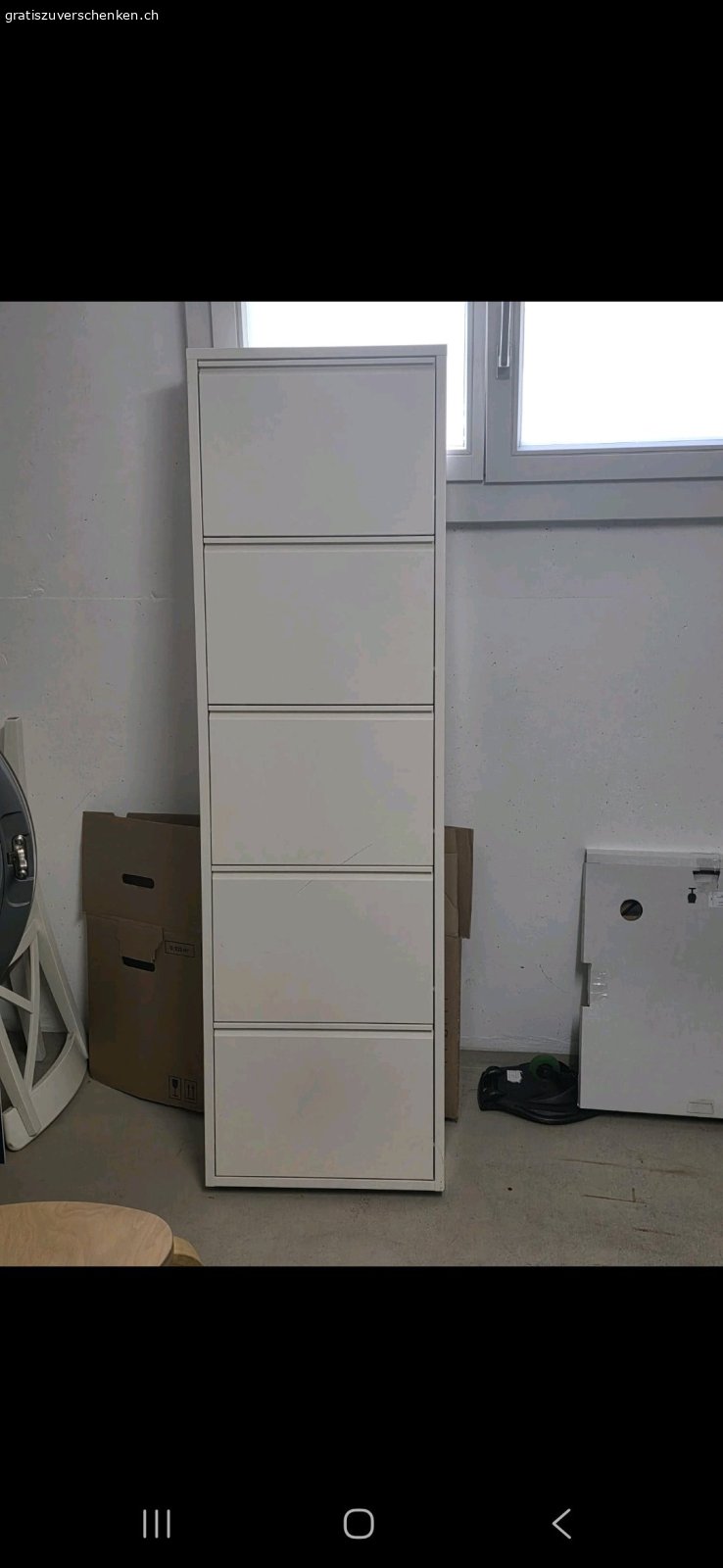 Schuhschrank. Fragen sie