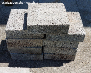 Sickersteine und Gartenplatten