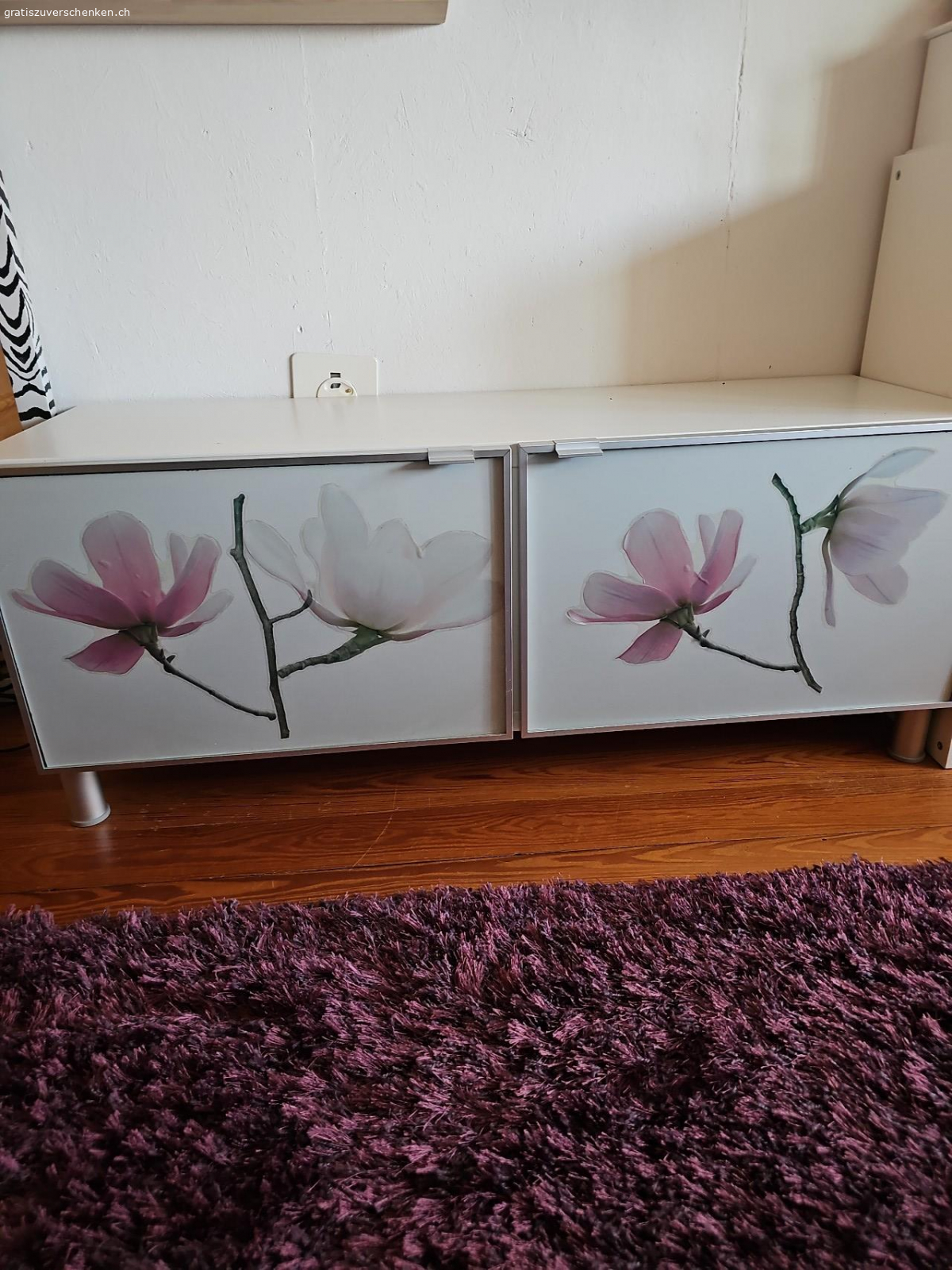 Sideboard. H48cm B120cm T42cm