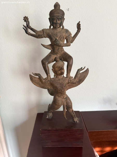 Skulptur indische Gottheiten