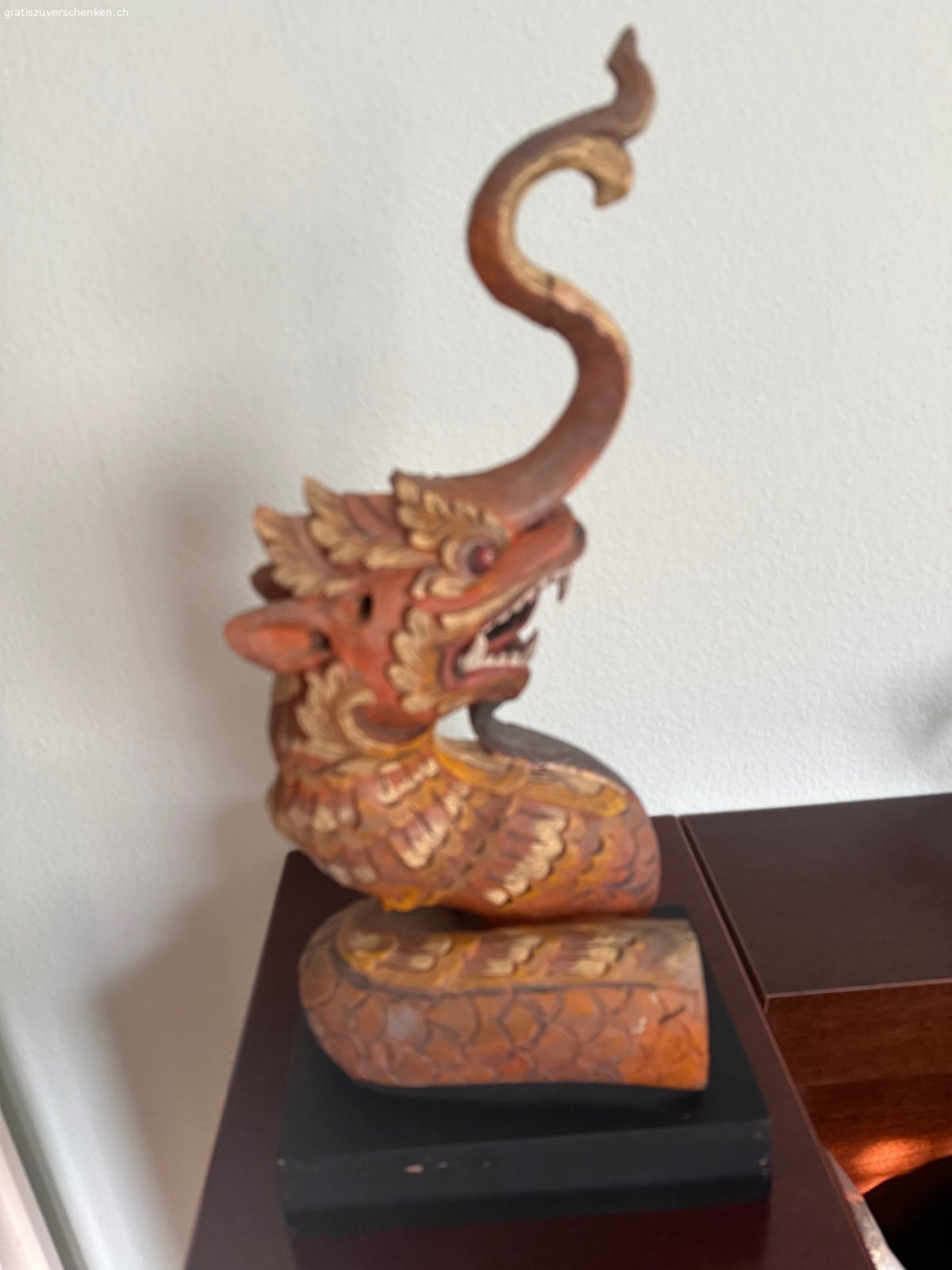 Skulptur. Skulptur aus Holz ca. 64 cm





Muss zeitnah in Küsnacht ZH abgeholt werden!
