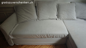Sofa mit Schlaffunktion zu vergeben – ASAP!