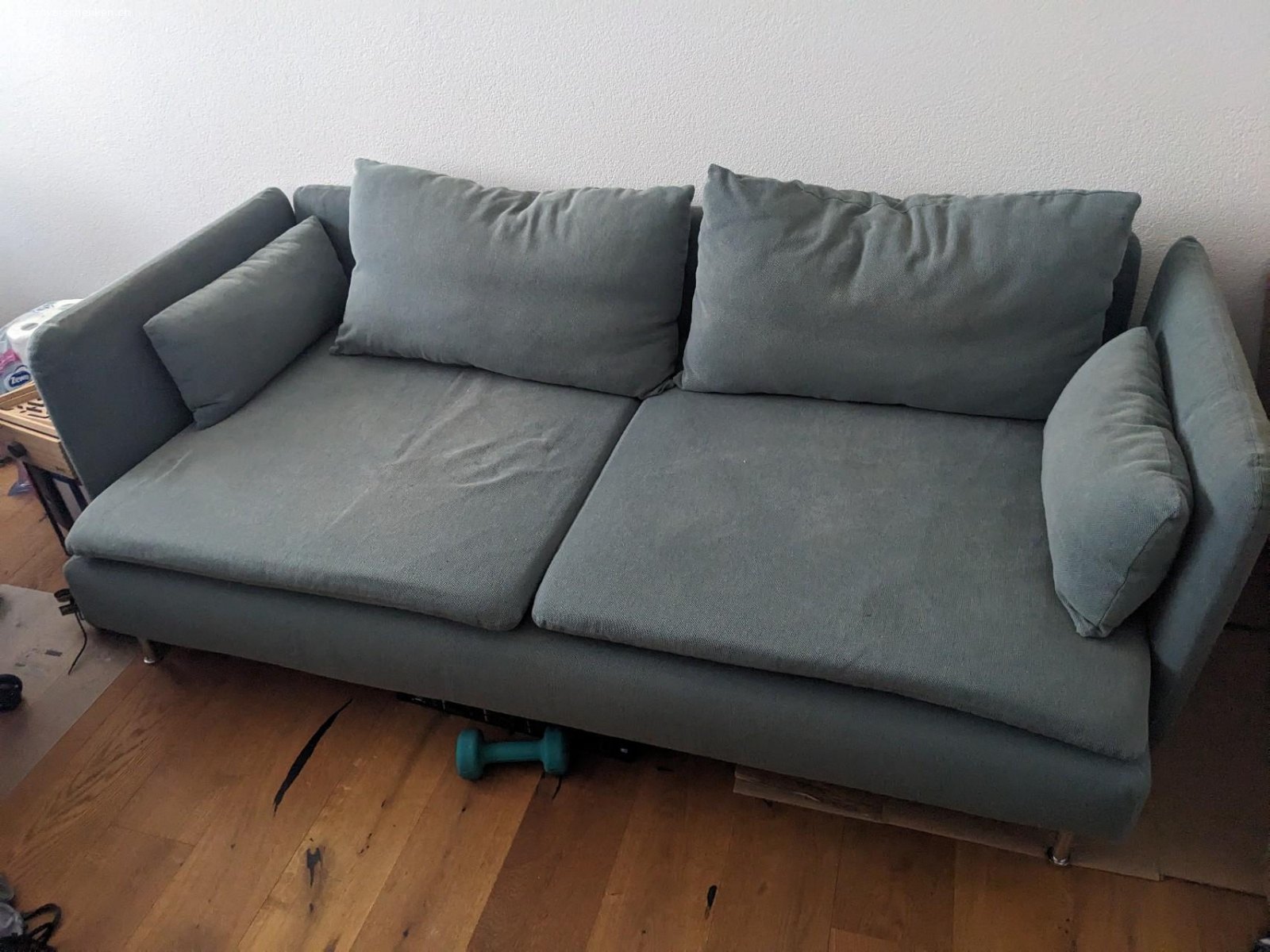 Sofa. Breite , Tiefe, Höhe

205cm x 100cm x 70cm