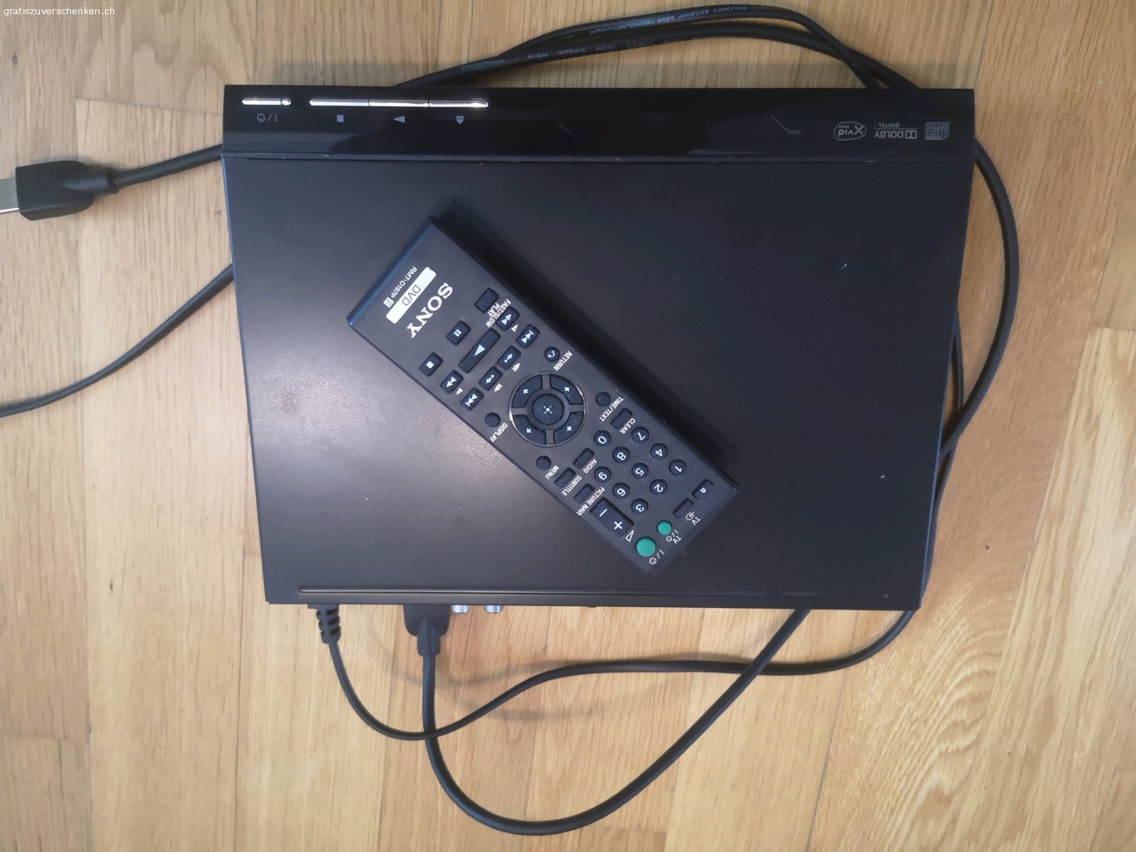 Sony DVD Player. Zu verschenken 
Funktioniert einwandfrei
Selten gebraucht