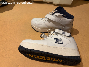 Spezialschuhe Nikken Grösse 42