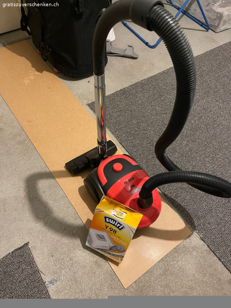 Staubsauger voll funktionsfähig