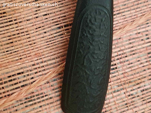 Steak Servier Pfännchen. Wegen dringendem Umzug verschenke ich eine Steak Servier Pfanne asiatischer Styl. Material aus Gusseisen mit Henkel zum einklinken. Für Grillfreunde, Fleischliebhaber und Hobbyköche. Neuwertig und nie gebraucht seit längerer Zeit. 
muss vor dem 18.03.2026 spätestens abgeholt werden, wird ansonsten entsorgt!
Bitte nur Anfragen mit Abholbestätigung. Kommunikation über gratis  zu verschenken, damit ich antworten kann.