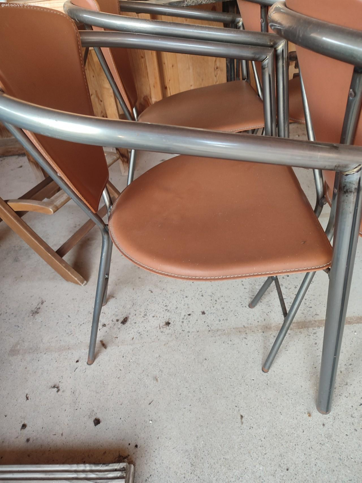 stühle. Schöne braune Stühle, 6 Stück