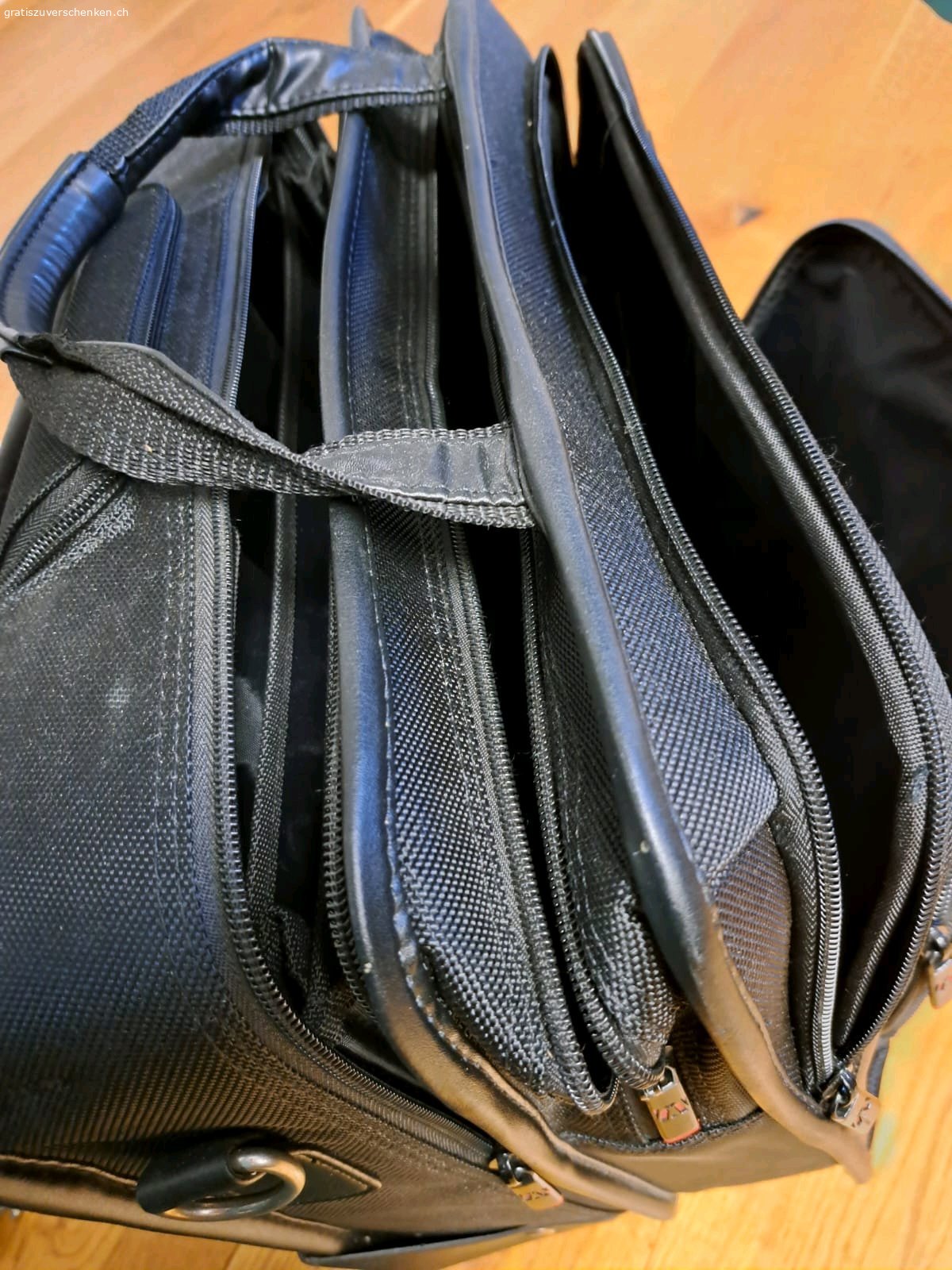 Tasche für Büro/Laptop. Aktentasche mit Kofferfunktion. Nur Abholung
