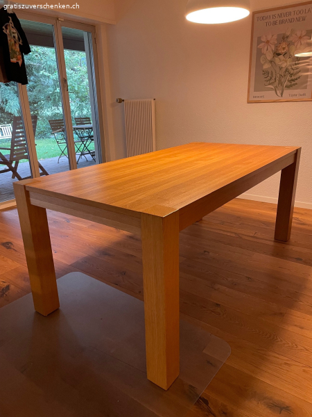Tisch (IKEA)