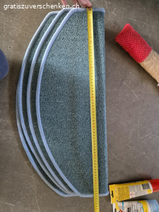 TreppenStufenMatten. 4 Stk Treppen Stufen Matten in OzeanBlau. Nur alle zusammen 
SBB in 2 Min erreichbar,  nur Abholung