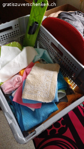 Tücher  bade Tücher. Gut bis neu 
Nur Abholung