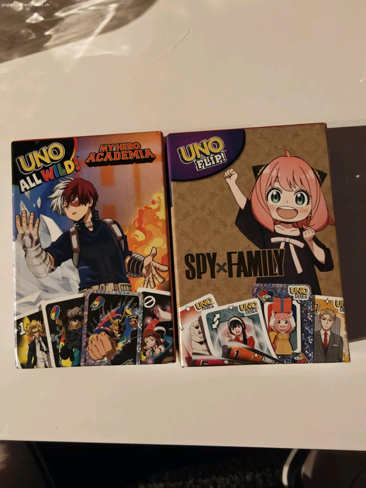 UNO Spiel. 2 verschiedene UNO Kartenspiele