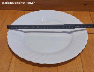Weisse Teller - Geschirr-Set