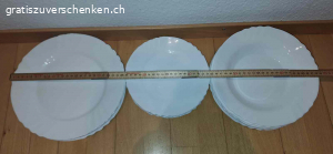 Weisse Teller - Geschirr-Set