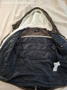 Winterjacke. Winterjacke Gr. XL (Kindergrösse, passt auch etwa Gr. 36/38)