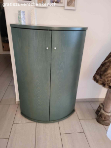 Wohnwand. Wohnwand (Svenja, Möbel Egger)
mit viel Stauraum und Vitrine

B212cm x T68cm x H206cm

B80cm x T44cm x H 115cm