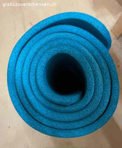Yogamatte. Zu verschenken gut erhaltene Yogamatte