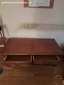 Zu verschenken Clubtisch. 1.17 L
59 B
43 H

2 Schubladen. 

Muss abgeholt werden 8051 ZH